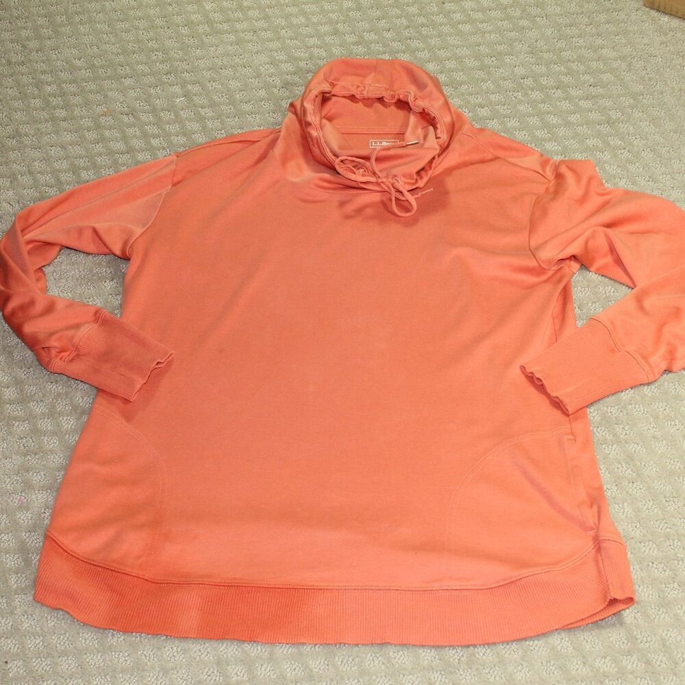 LL Bean Sweatshirt Womens M Peach Cozy Pullover Cowl Neck Pocket Long Sleeve